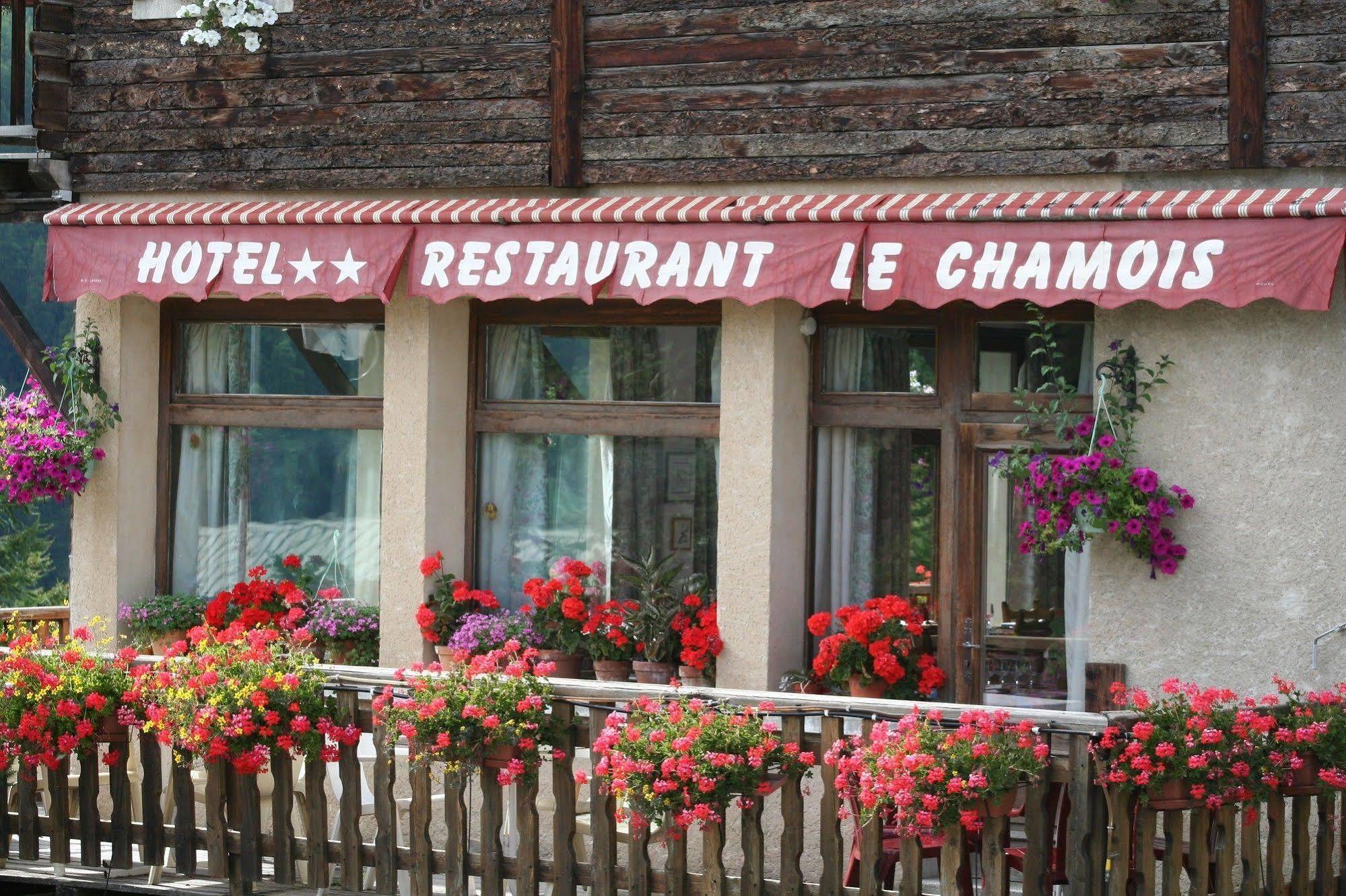 Hotel Le Chamois Logis Molines-en-Queyras Kültér fotó